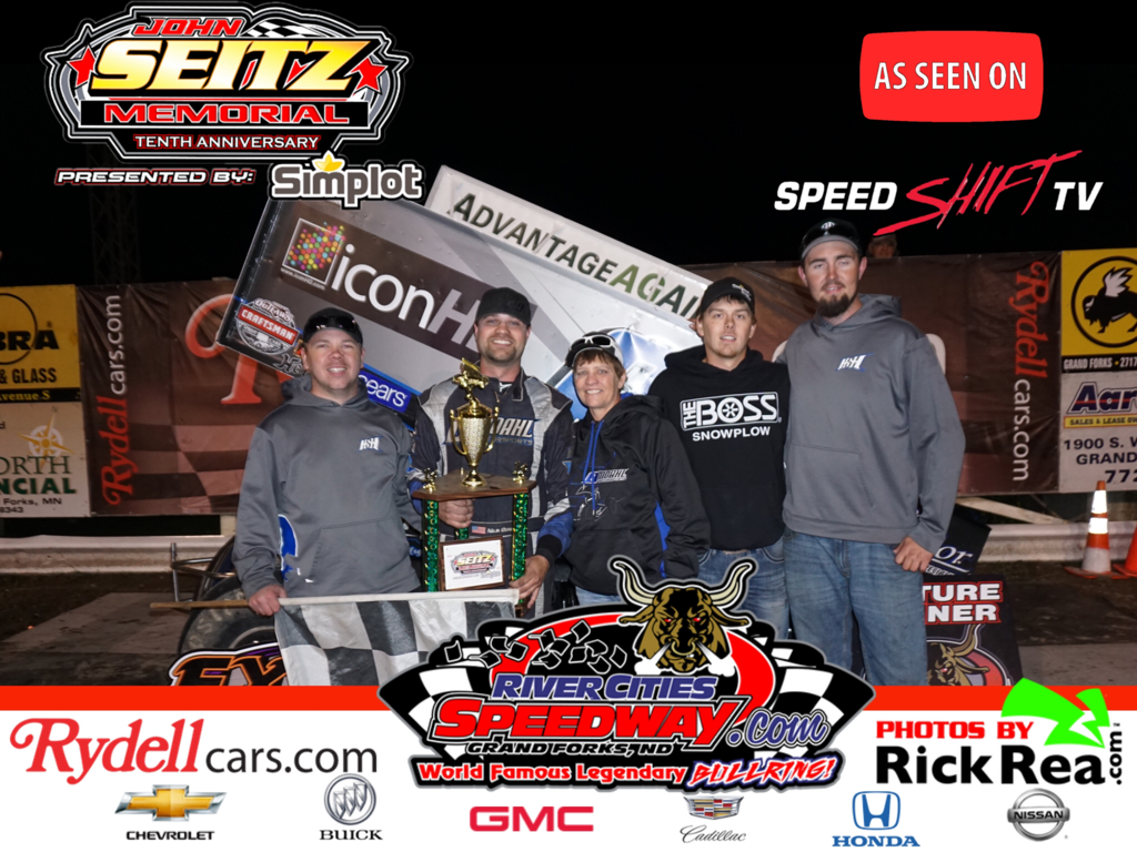 1st Outlaw Sprint Car win for Nick Omdahl at The World Famous Legendary Bullring and it came during the 10th Annual John Sietz Memorial presented by Simplot.com on SpeedShiftTV.com Pay Per View.  Congrats to you Nick and we are sure we will see you in RydellCars.com victory lane many more times.  
